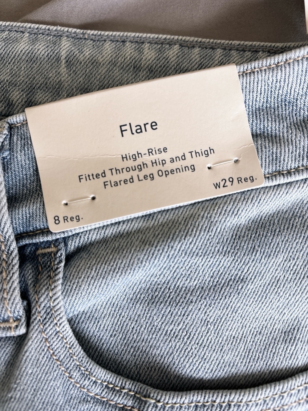 NWT Hollister High Rise Flare Jeans Women’s 8R W29 Light Wash Stretch - Picture 7 of 13